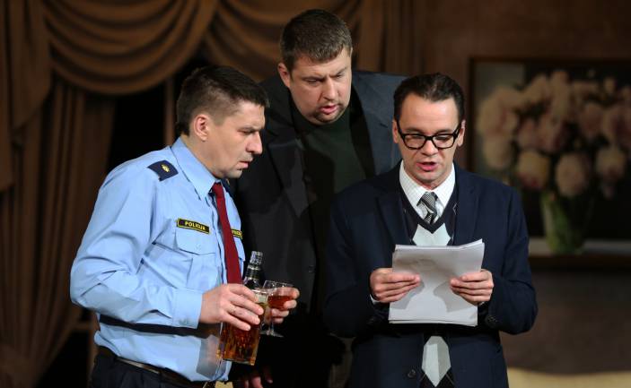 Nikolajs Gogolis, Monika Zīle „Revidents Sylagolā”. Labi zināmi notikumi Latgales apstākļos.