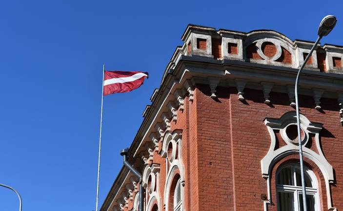 DAUGAVPILS PILSĒTAS DOMES SĒDE