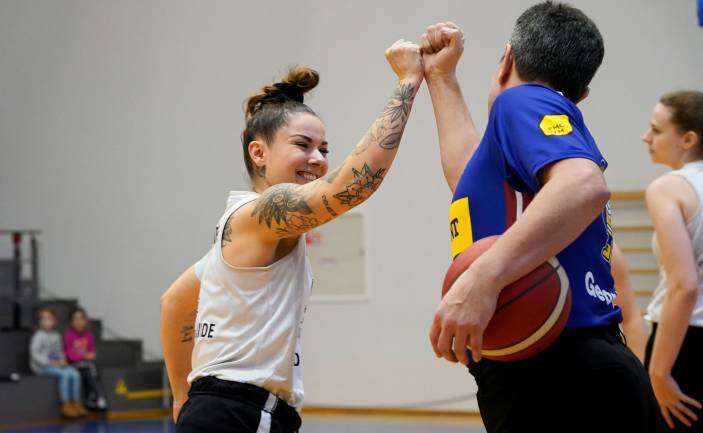 SIEVIEŠU BASKETBOLS | DAUGAVPILS UNIVERSITĀTE PRET NEPTŪNAS KLAIPEDA