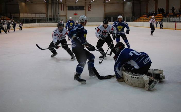 HOKEJS | DAUGAVPILS ATKLĀTAIS ČEMPIONĀTS SENIORIEM (45+)