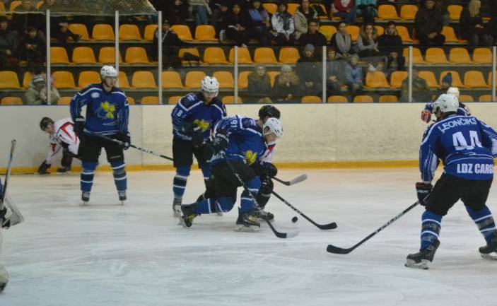 HOKEJS | DAUGAVPILS ATKLĀTAIS ČEMPIONĀTS SENIORIEM (45+)