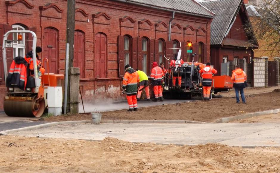 Ceļu būvnieki Daugavpilī gatavojas ziemas sezonai