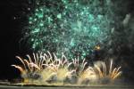 Новый год в Даугавпилсе ознаменовал зрелищный салют на набережной 21