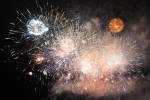 Новый год в Даугавпилсе ознаменовал зрелищный салют на набережной 40