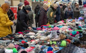 Janvāra tirdziņā būs 60 tirdzniecības vietas