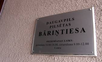 Sakarā ar pārcelšanos Daugavpils Bāriņtiesā nedarbojas stacionārie telefoni