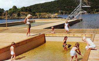 Stropos jau šovasar parādīsies atklātais 25 metrus garais baseins un peldbaseins bērniem