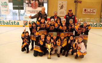 Daugavpils U-9 hokeja komanda izcīna zelta medaļas turnīrā “Spring CUP 2019”