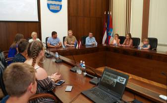 Delegācija no Igaunijas iepazīst Daugavpils vecticībnieku mantojumu