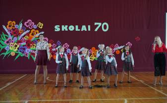 Даугавпилсская 3-я средняя школа празднует 70-летие