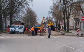 ЗАКРЫТ ДЛЯ ДВИЖЕНИЯ УЧАСТОК УЛИЦЫ СТАЦИЯС