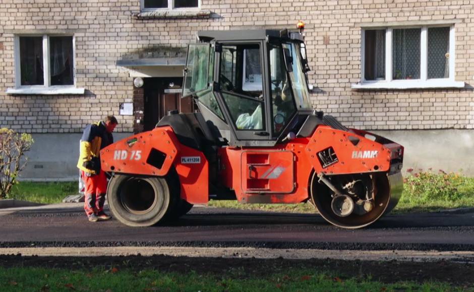 Caurbraucamo pagalmu asfaltēšana turpināsies arī nākamgad