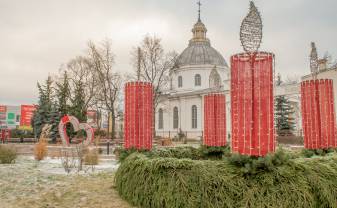 Iedegsim pirmo sveci Adventes vainagā