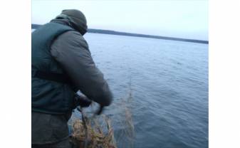 Plotičku ezerā aizturēti maluzvejnieki