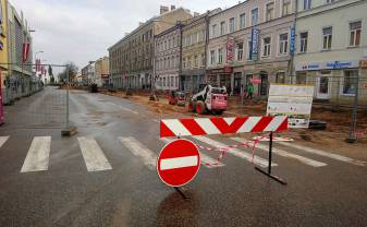 Satiksmes ierobežojumi Rīgas ielā
