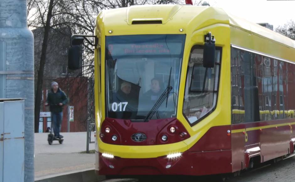 „Daugavpils satiksme” sāka izmantot jaunos tramvajus un sliežu ceļu