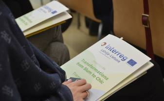 TRANS-FORM PROJEKTA IETVAROS IZSTRĀDĀTA ROKASGRĀMATA PAR PILSĒTVIDES ATJAUNOŠANU UN ATDZIMŠANU TRANS-FORM PROJEKTA IETVAROS IZSTRĀDĀTA ROKASGRĀMATA PAR PILSĒTVIDES ATJAUNOŠANU UN ATDZIMŠANU