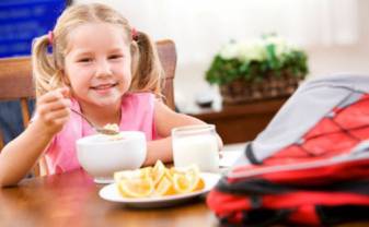 Par bērnu ēdināšanu vasaras periodā