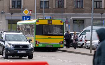 Informatīva ziņa par Cietokšņa un Parādes ielas krustojumu