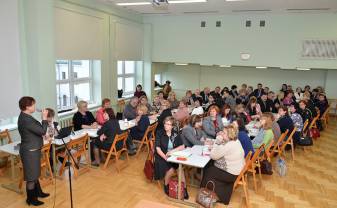 Daugavpilī skolotājiem pašvaldība nodrošinās veselības apdrošināšanu Daugavpilī skolotājiem pašvaldība nodrošinās veselības apdrošināšanu