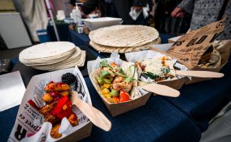 В Даугавпилсе с размахом прошёл первый фестиваль уличной еды