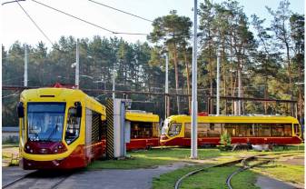 Sakarā ar remontdarbiem šonakt nekursēs tramvaji