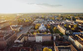 В СВЯЗИ С РОСТОМ ЗАБОЛЕВАЕМОСТИ COVID-19 В ДАУГАВПИЛСЕ ОТМЕНЯЮТСЯ ПУБЛИЧНЫЕ МЕРОПРИЯТИЯ