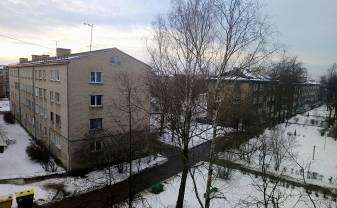 Во время оттепели нужно позаботиться о безопасности крыш