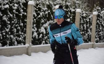 Turpinās pilsētas attālinātie čempionāti slēpošanā un zemledus makšķerēšanā