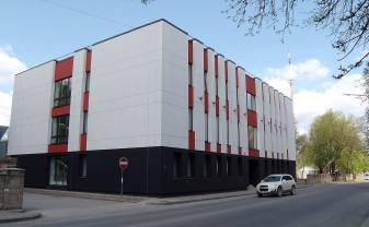 Dzimtsarakstu nodaļa un Bāriņtiesa atsāka darbu Raiņa ielā 27