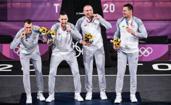 Latvijas 3x3 Sapņu komanda no Tokijas Olimpiskajām spēlēm atved mājās zeltu