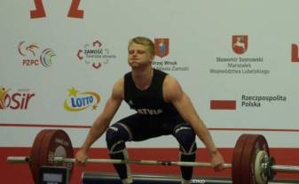 Artūrs Vasiļonoks Eiropas čempionātā svarcelšanā izcīnīja septīto vietu