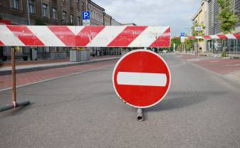 No 3.līdz 5.jūnijam autovadītājiem un sabiedriskā transporta pasažieriem jārēķinās ar satiksmes ierobežojumiem No 3.līdz 5.jūnijam autovadītājiem un sabiedriskā transporta pasažieriem jārēķinās ar satiksmes ierobežojumiem