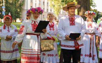 Lauku promenādē noritēja “Baltkrievu Kupalle”