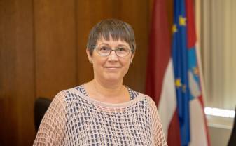 Par Daudzfunkcionālā sociālo pakalpojumu centra „Priedīte” vadītāju iecelta Elita Kuzmina