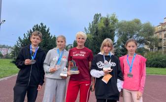 Daugavpils jaunie vieglatlēti piedalījās starptautiskās sacensībās Polijā