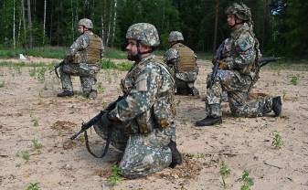 Augustā poligonā “Meža Mackeviči” notiks militārās mācības un zemessargu pamatapmācības nometne