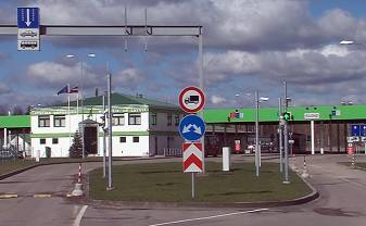Apturēta pieteikumu pieņemšana Latvijas-Baltkrievijas robežas vienkāršotai šķērsošanai Apturēta pieteikumu pieņemšana Latvijas-Baltkrievijas robežas vienkāršotai šķērsošanai