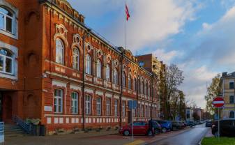 Par likumā noteikto prasību izpildi demontēt pieminekļus Daugavpilī