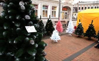 Daugavpilī darbosies Ziemassvētku tirdziņi
