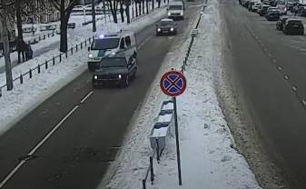 Pašvaldības policijas darbinieki aiztur agresīvu autovadītāju