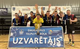 NOSLĒDZIES DAUGAVPILS ČEMPIONĀTS TELPU FUTBOLĀ