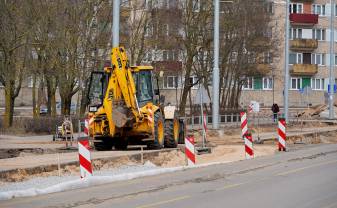 Daugavpilī atsākas ceļu būvniecības sezona Daugavpilī atsākas ceļu būvniecības sezona