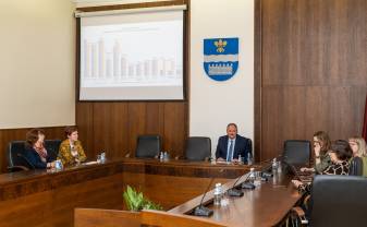 Daugavpilī diskutēja par pašvaldības izglītības tīkla attīstību