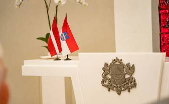 DAUGAVPILĪ SUMINĀJA ZELTA KĀZU JUBILĀRUS DAUGAVPILĪ SUMINĀJA ZELTA KĀZU JUBILĀRUS