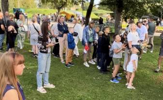 CENTRĀLAJĀ PARKĀ NOSVINĒTA ZINĪBU DIENA