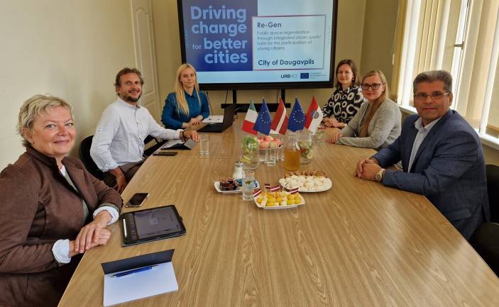 ''URBACT'' program expert and Re-Gen project lead partner from Italy visited Daugavpils
