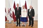 Daugavpils skolas ieguva Ata Kronvalda balvu un divas “pūces” 4