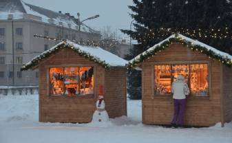 KSP aicina pieteikties Ziemassvētku tirdzniecībai Vienības laukumā