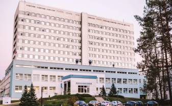 Daugavpils reģionālajā slimnīcā atjaunota pacientu apmeklēšanas kārtība